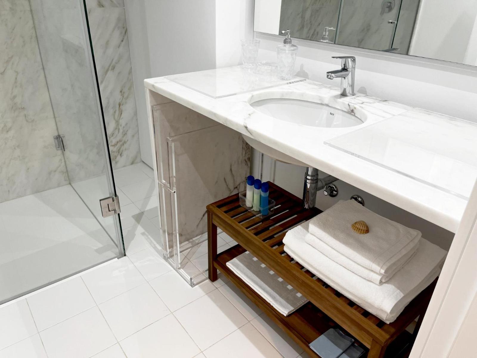 Signature Guesthouse 포르투 객실 사진
