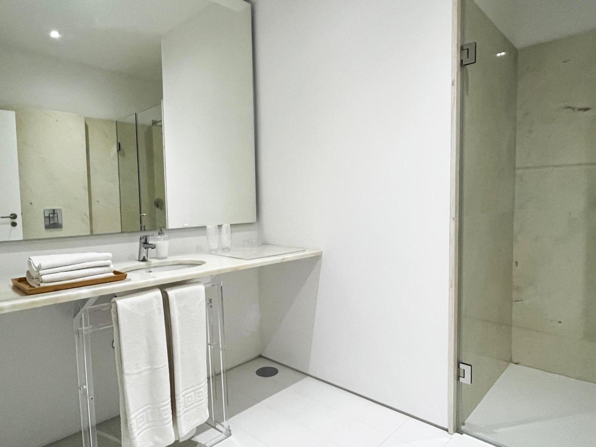 Signature Guesthouse 포르투 객실 사진